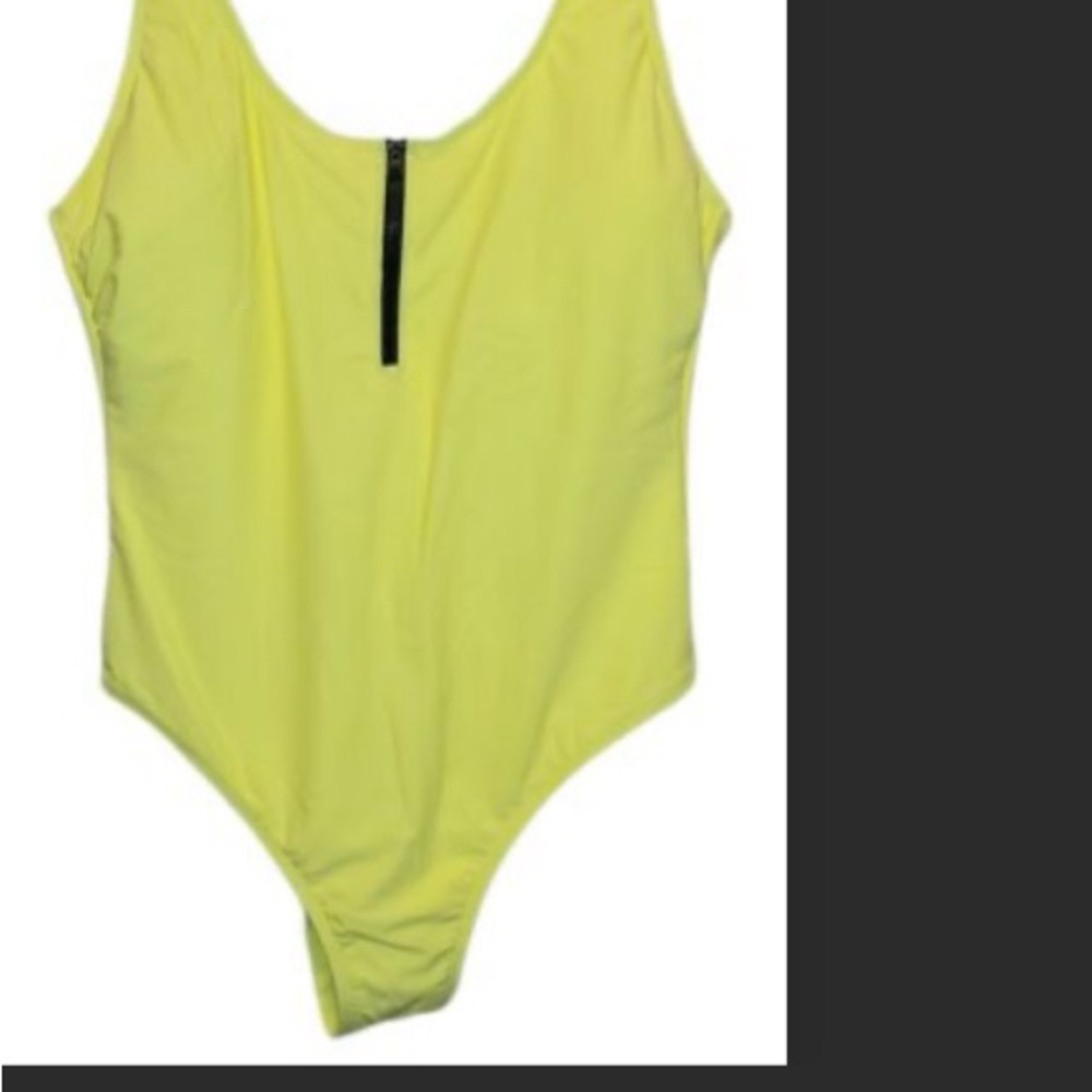 Bathing suit